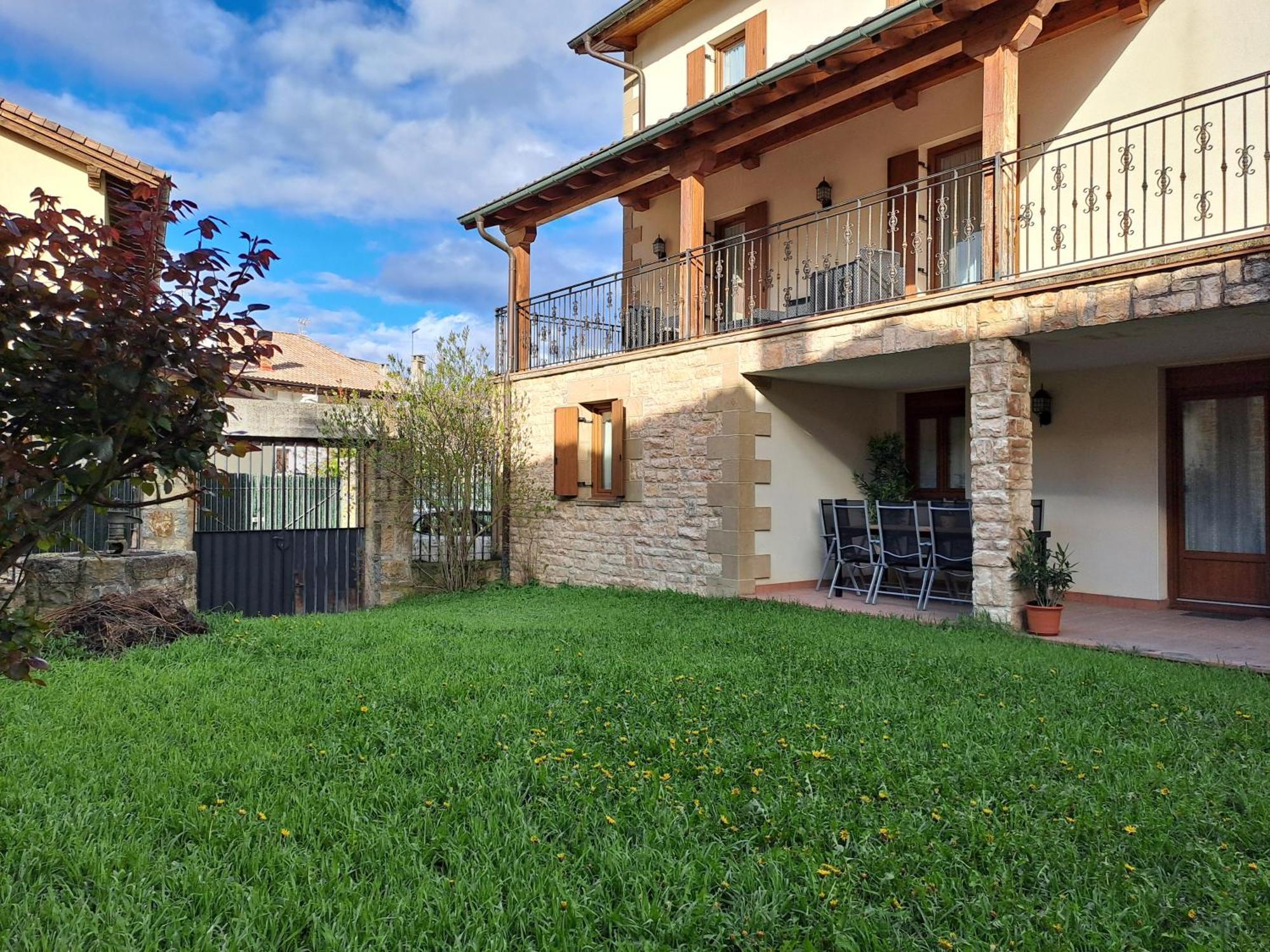 Casa Rural Torreblanca Urroz Exterior foto