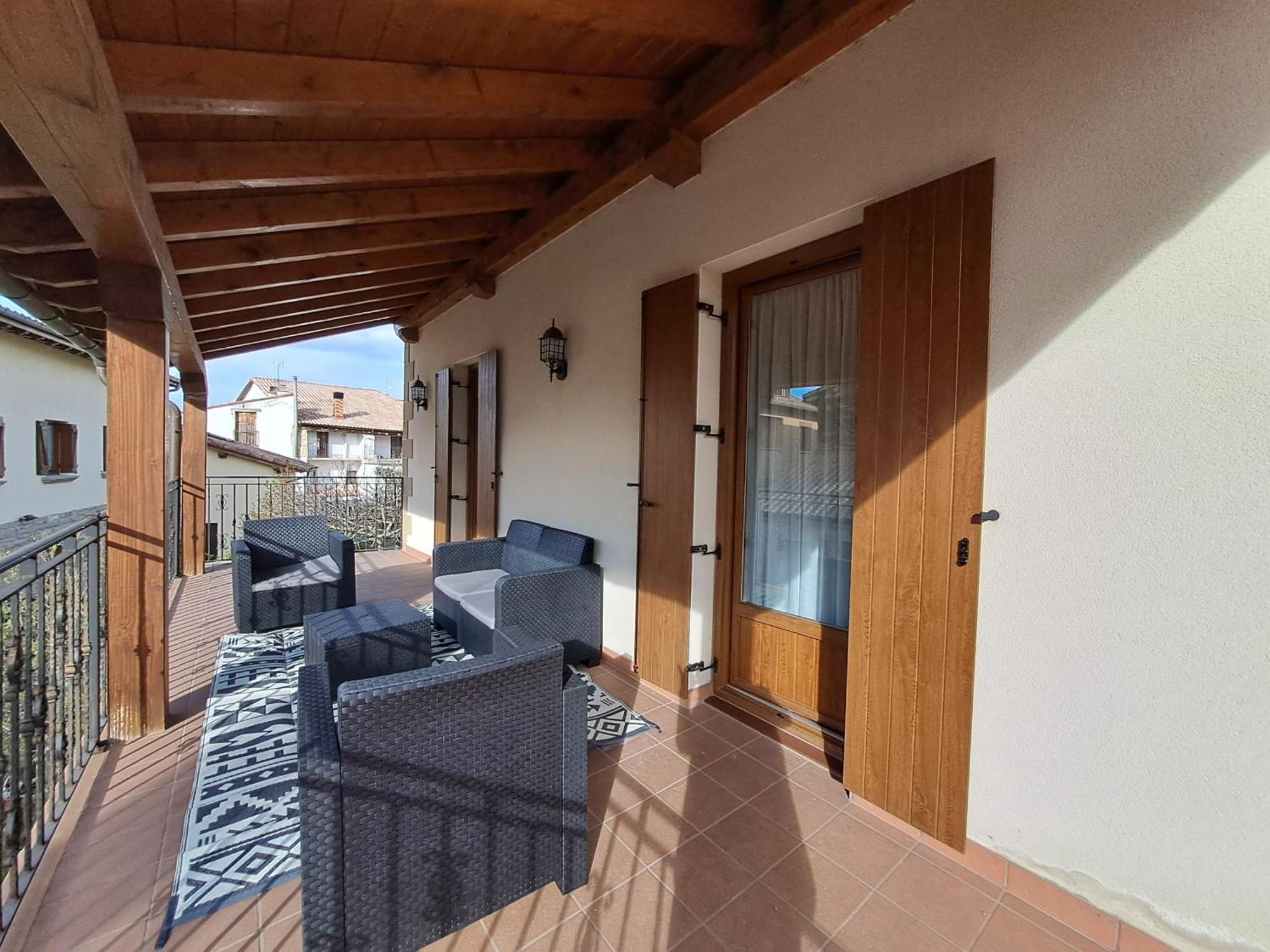 Casa Rural Torreblanca Urroz Exterior foto