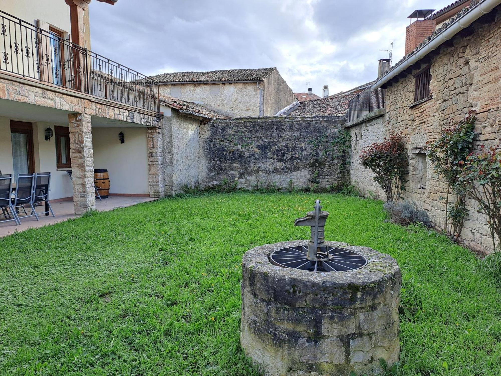 Casa Rural Torreblanca Urroz Exterior foto
